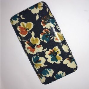 Floral printed wallet